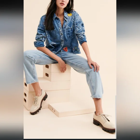 Free People We The Free Marrakesh Embroidered Denim Top Medium - Picture 11 of 12
